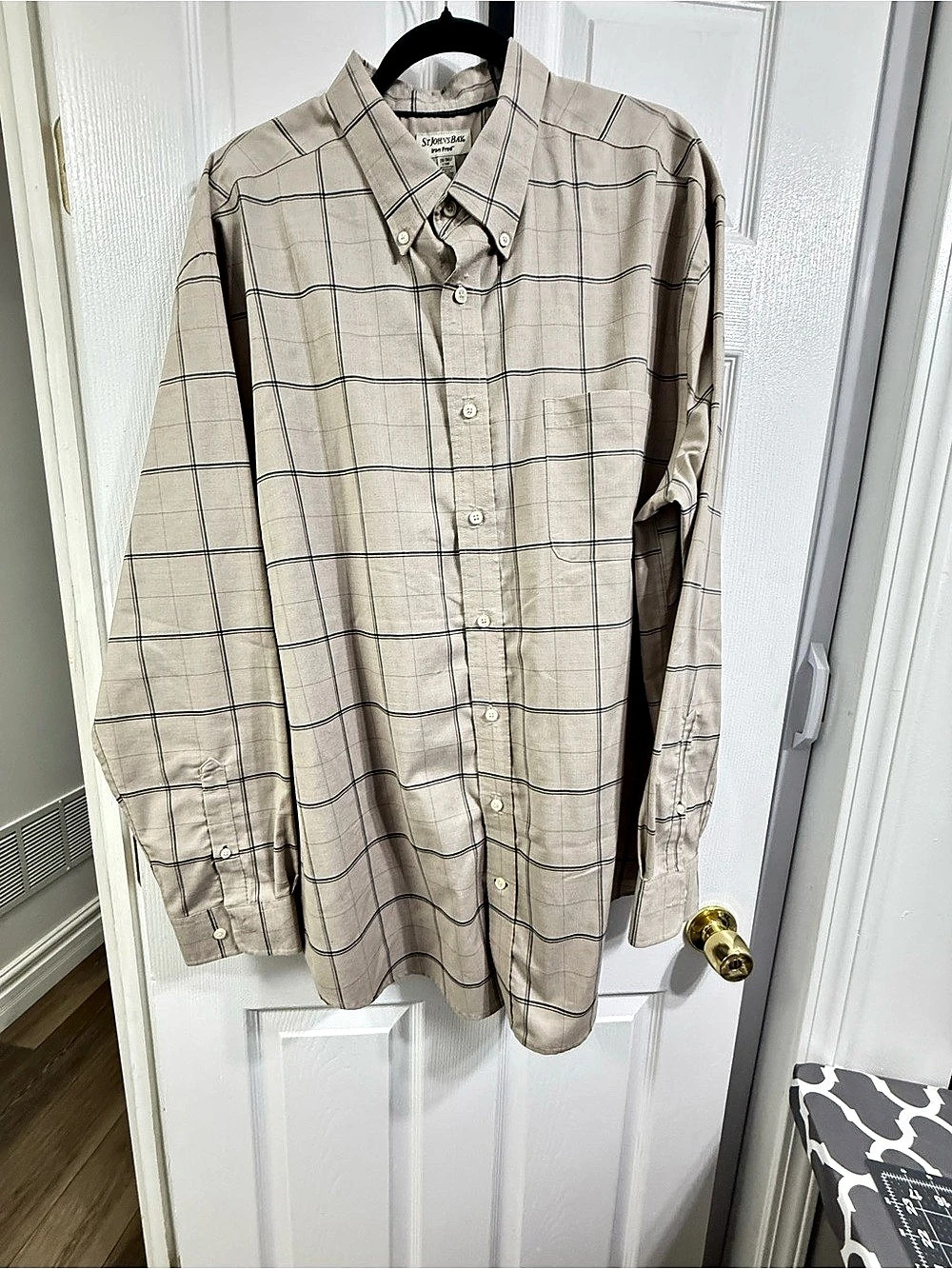 St. John's Bay Iron Free Plaid Button Down Shirt Beige 2XL Tall Like New